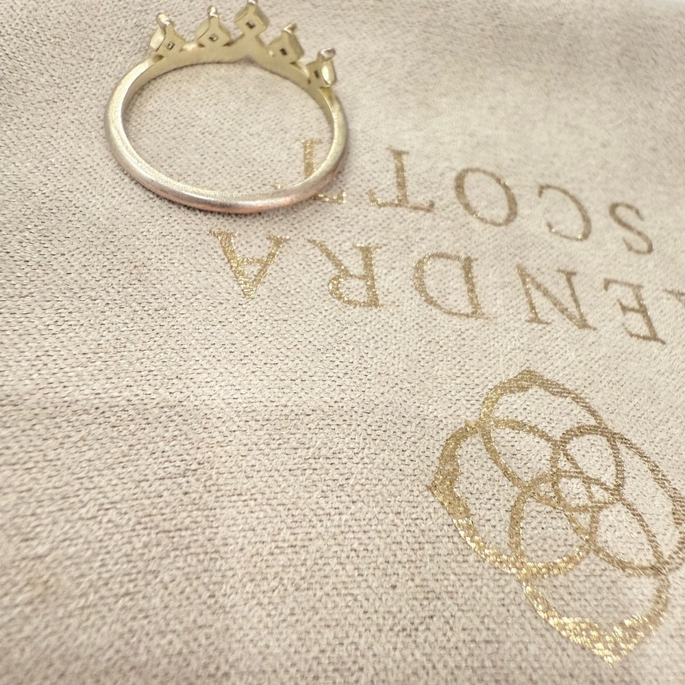 Kendra Scott Michelle Gold Ring with Crystal Accents - Picture 3 of 4
